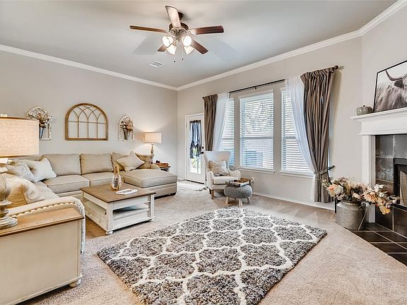 4th image of 608 Ravenwood Dr