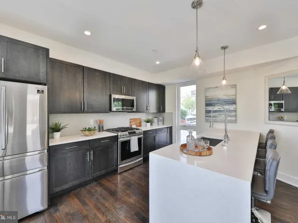 1148 N 2nd St #3B, Philadelphia, PA 19123