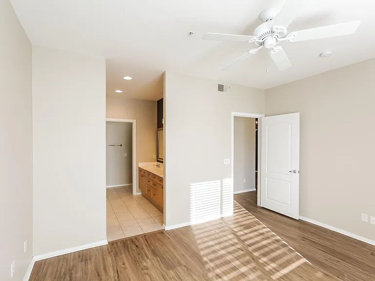4200 N 82nd St #2010 — Photo 10