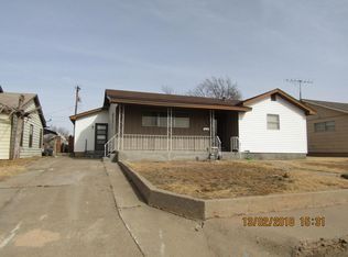 1302 Davis St, Borger, TX 79007