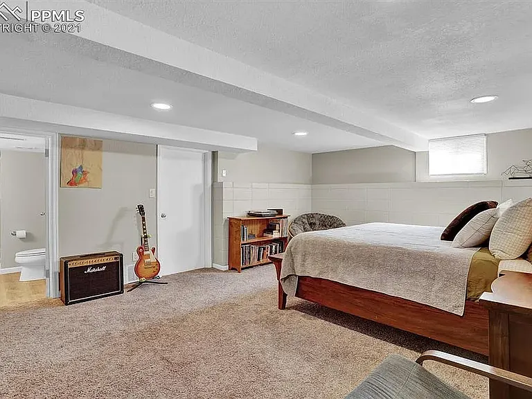 513 Rose Dr — Photo 22