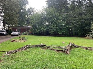 46 Dobson Dr, Cartersville, GA 30120