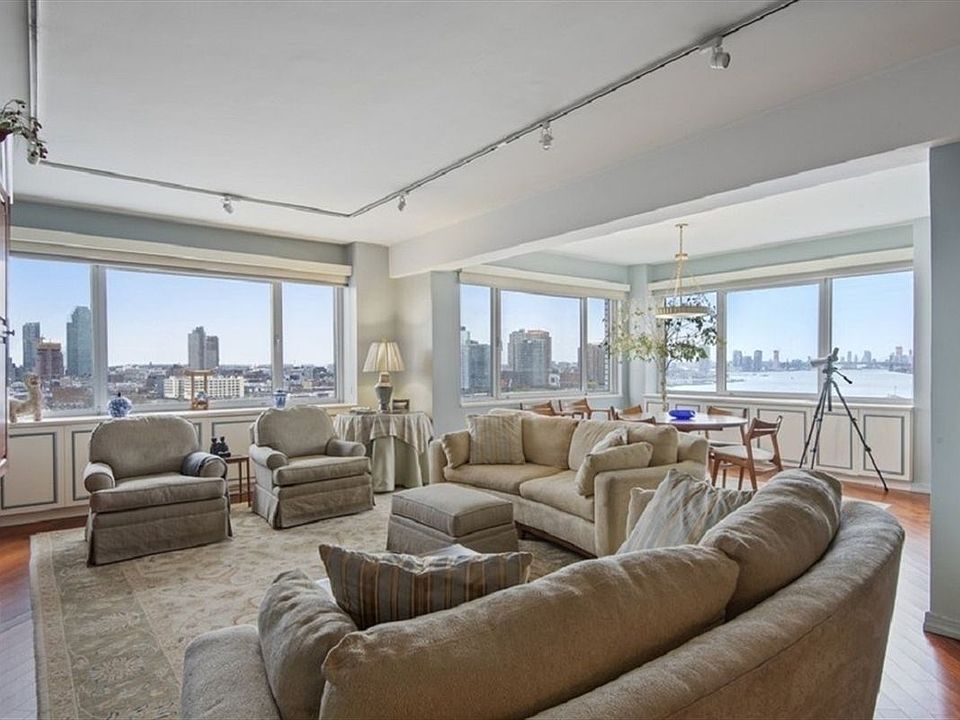 1st image of 45 Sutton Pl S APT 17L