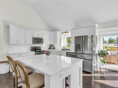 1205 Goldenrain Tree Cir, Liberty, MO, 64068