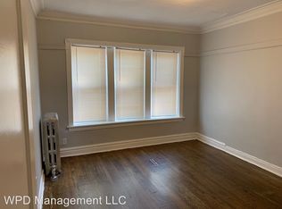 356 E 76th St APT 2, Chicago, IL 60619