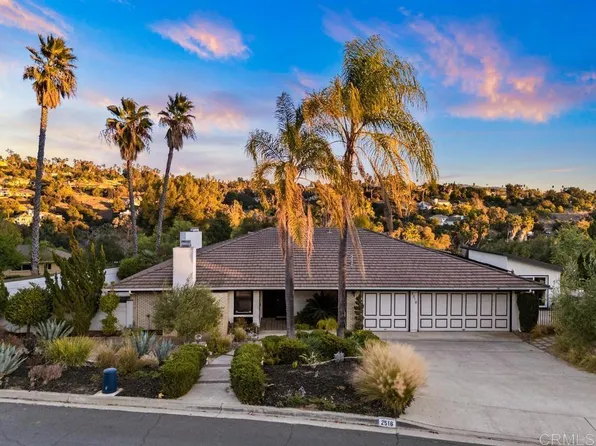 2516 Shamrock Way, Escondido, CA 92025