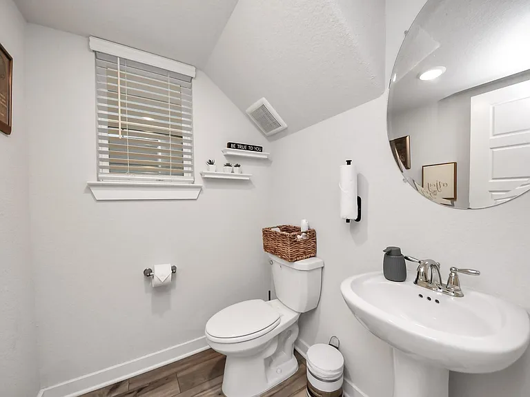 8207 Rising Stream Dr — Photo 24