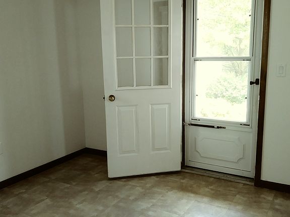 2nd image of 6644 Rockdale St
