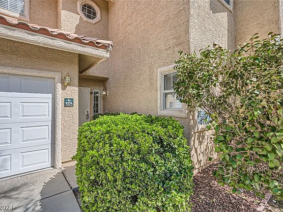 3rd image of 9274 Scenic Mountain Ln