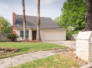 7019 Sandy Knolls Dr, Spring, TX 77379