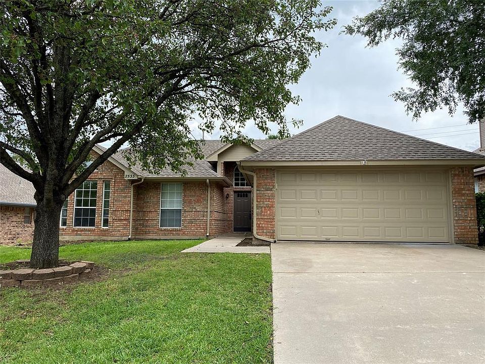 1st image of 2533 Bauer Dr