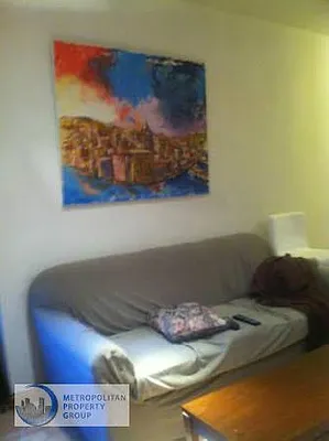 Rented by Metropolitan Property Group | media 18