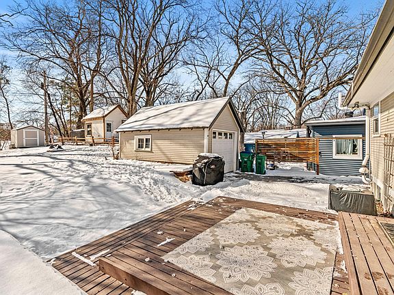 4th image of 4228 Wooddale Ave S