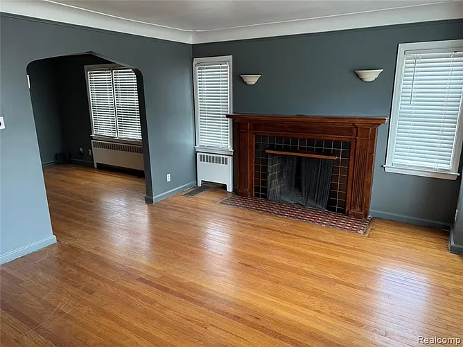 5115 Chatsworth St — Photo 9