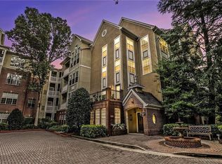 1134 Westchester Rdg #1134, Atlanta, GA 30329