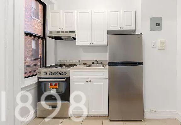 3rd image of 47-05 45th St #C3