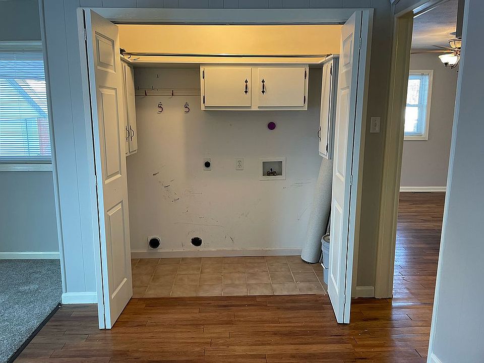 1st image of 363 Tangley Way