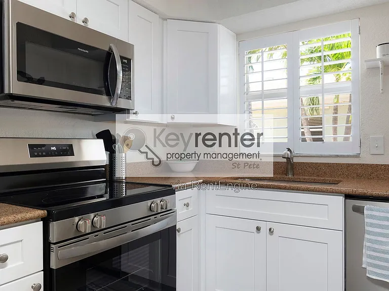 9040 Blind Pass Rd #B1 — Photo 6