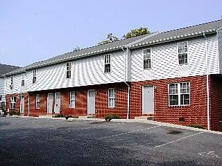 1st image of 307 Del Ray Cir APT D