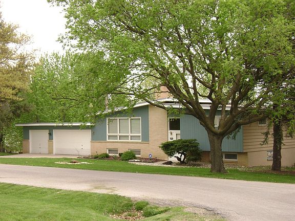 Corner of 51st St & Mary