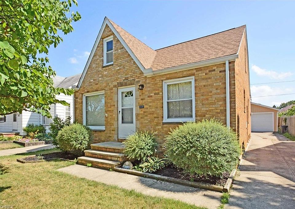 1st image of 8515 Deerfield Dr