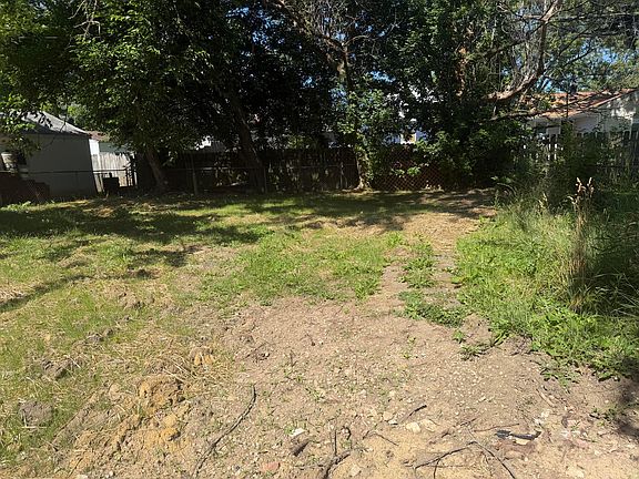 5th image of 2035 Jermain Dr