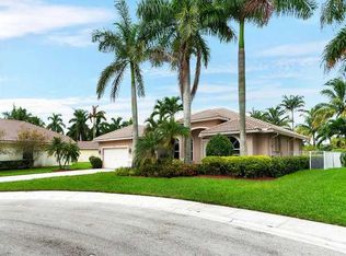 977 Windward Way, Fort Lauderdale, FL 33327