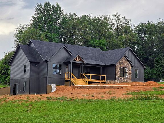 3rd image of 2490 New Hope Rd
