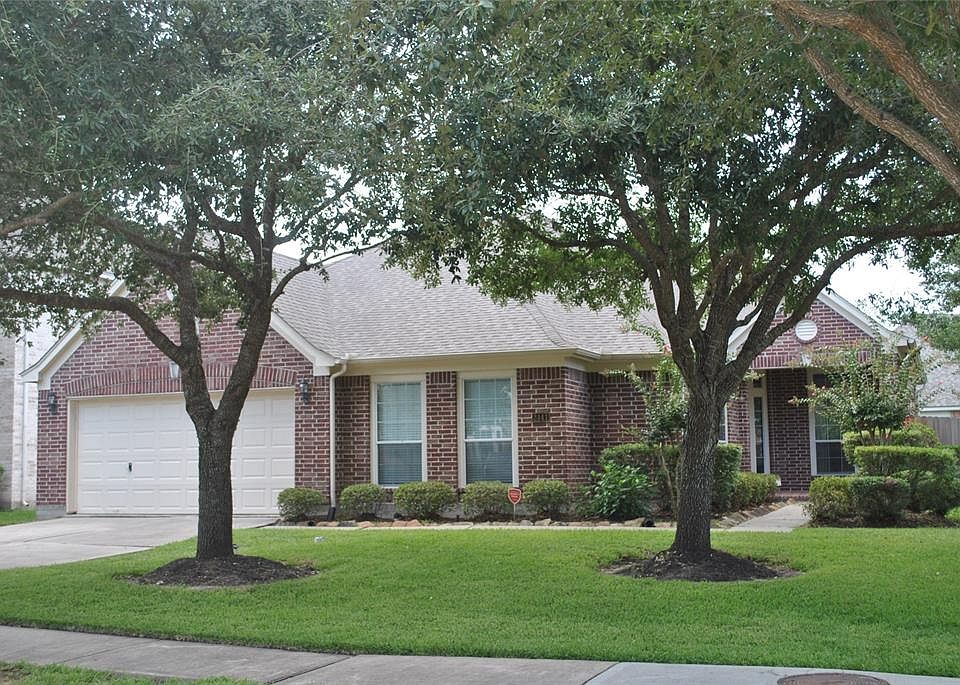 1st image of 3141 Autumn Leaf Dr