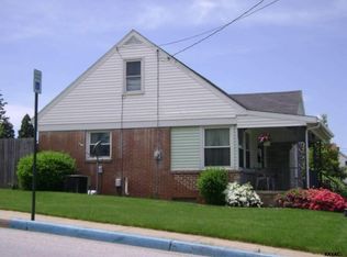 380 E Maple St, Dallastown, PA 17313