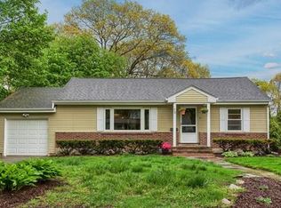 76 Garden St, Needham, MA 02492