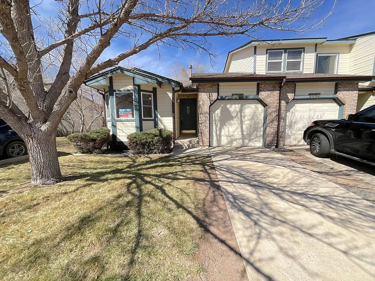 Building Photo - 3548 Pacific Dr