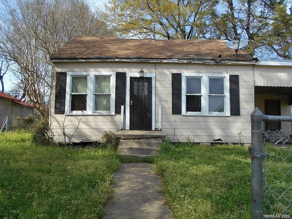 1st image of 3212 Lillian St