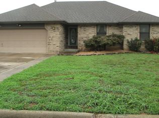 509 E Slim Wilson Blvd, Nixa, MO 65714