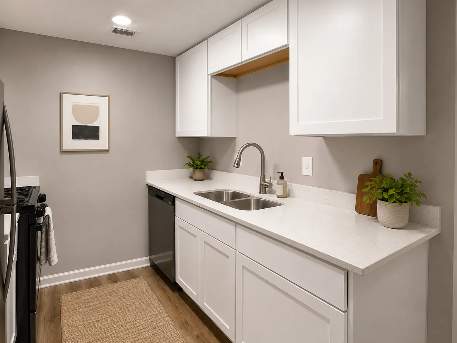 Corby Grove Apartments — Photo 4