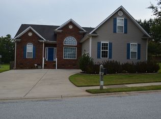 804 Bindon Ln, Simpsonville, SC 29680