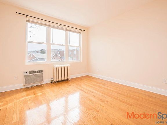 3rd image of 28-52 49th St #2B
