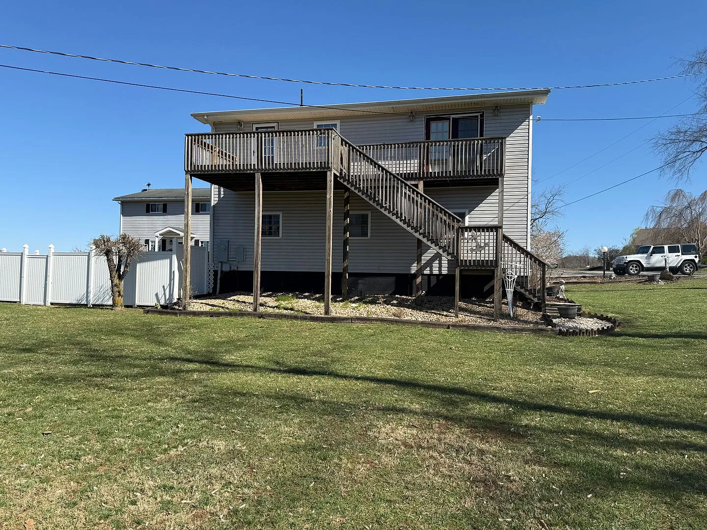 Claytor Lake 2 bedroom 1 bath apartment — Photo 1