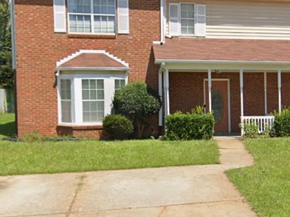 2nd image of 2126 Hickory Bnd SE Unit A