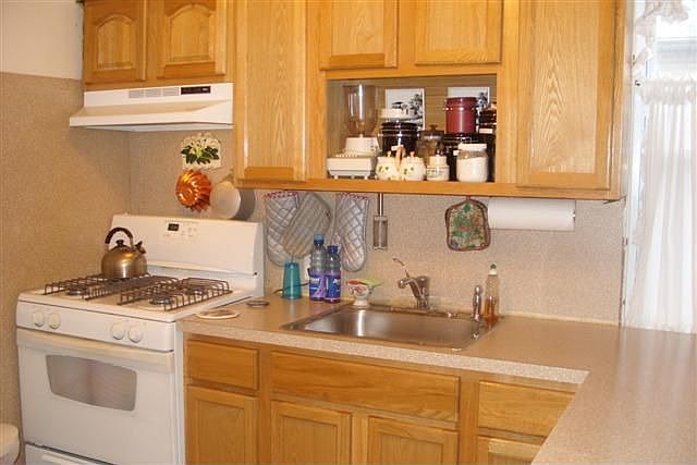 Updated kitchen - 2nd fl