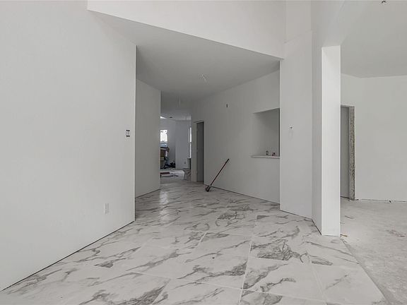 5th image of 23902 Creek Wood Dr