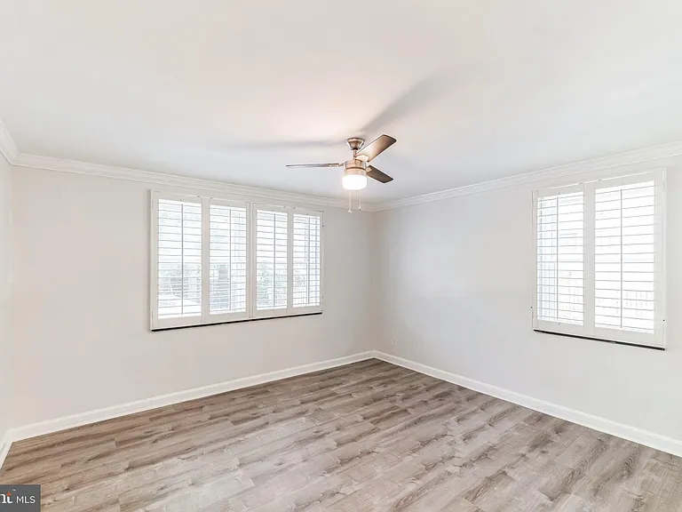 4225 N Henderson Rd #103 — Photo 16