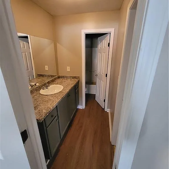 2622 Country Trce SE — Photo 16
