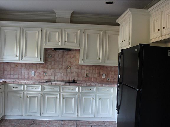 3rd image of 6624 Queensclub Dr
