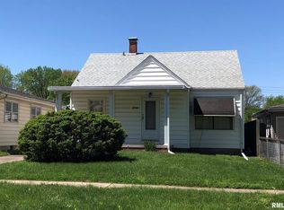 2105 N 22nd St, Springfield, IL 62702