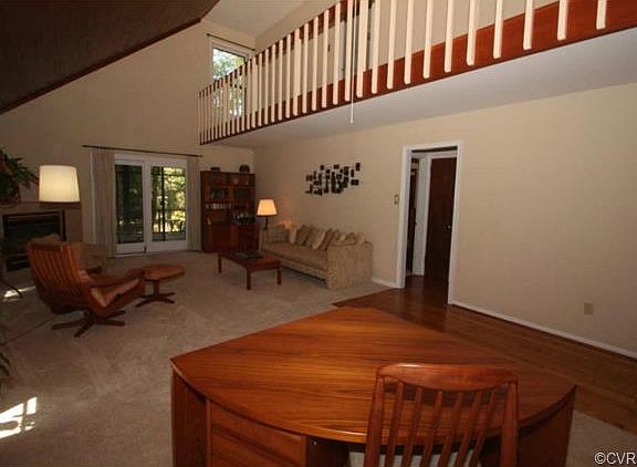 4th image of 9032 Craigwood Cir