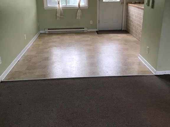 4th image of 205 Phoebe Ln APT 7