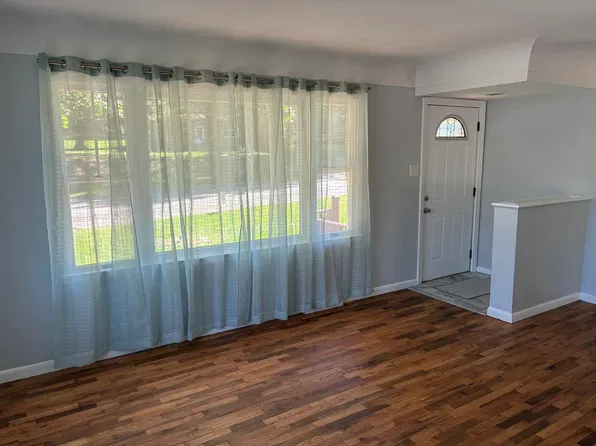 1324 N Waterloo St, Jackson, MI 49202