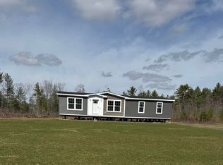 72 Anderson Dr, Leeds, ME 04263