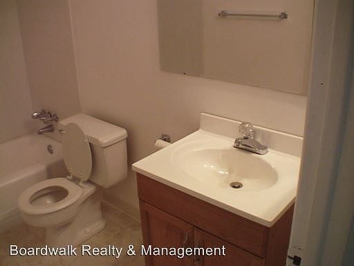 4th image of 4653 Harman Dr APT 3